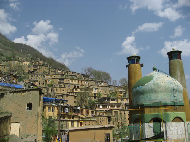 Masuleh con mezquita