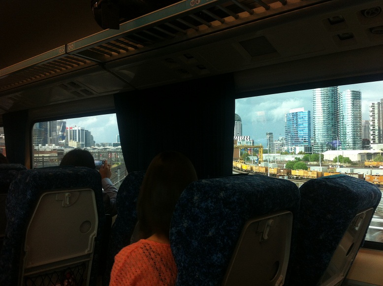 Tren a Melbourne