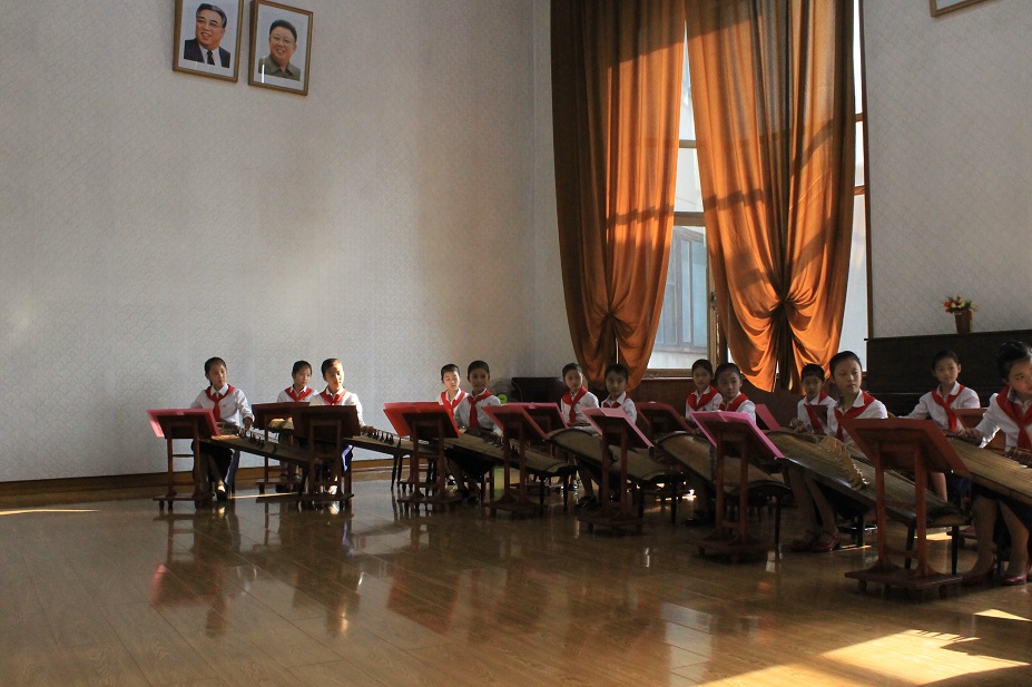 niñas artistas norcoreanas