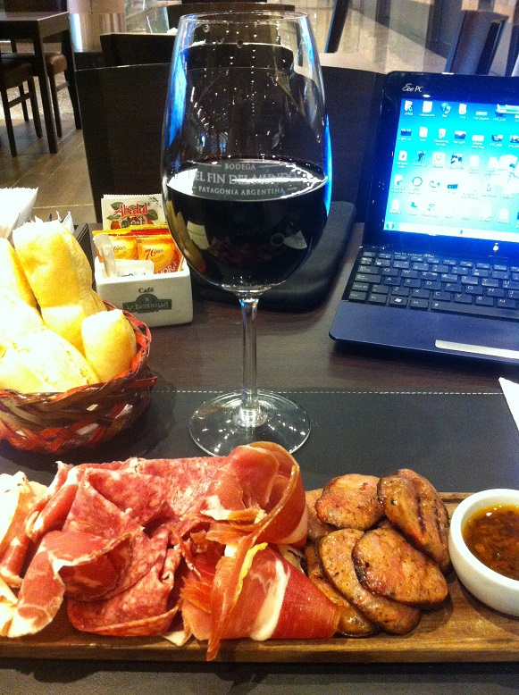 Cena aeoropuerto Ezeiza